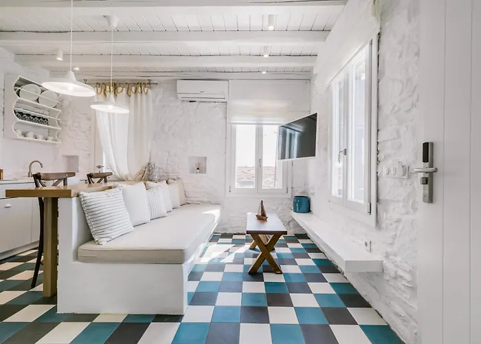 Verros Hut - Mini Pool