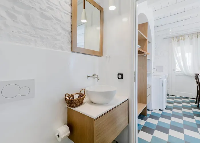 Verros Hut - Mini Pool Kanala