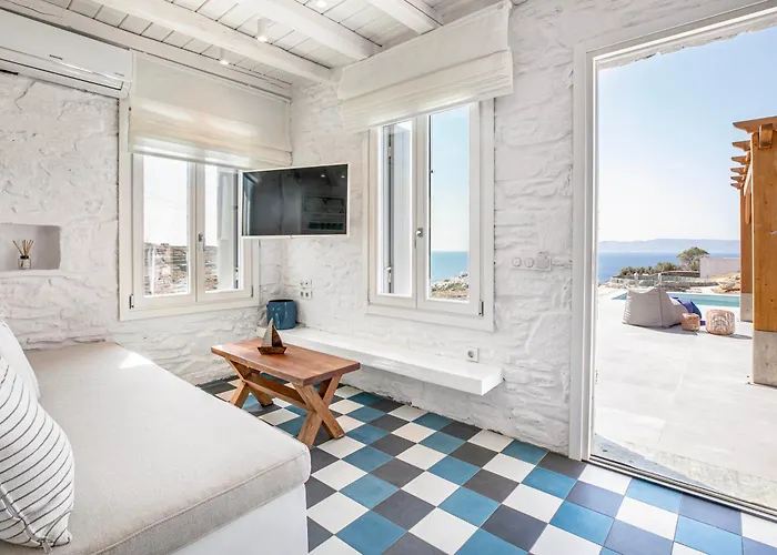 Verros Hut - Mini Pool فيلة