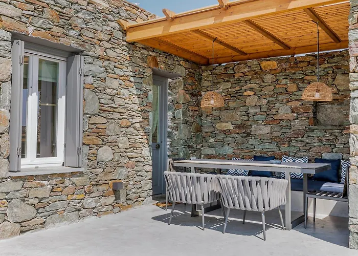 Verros Hut - Mini Pool